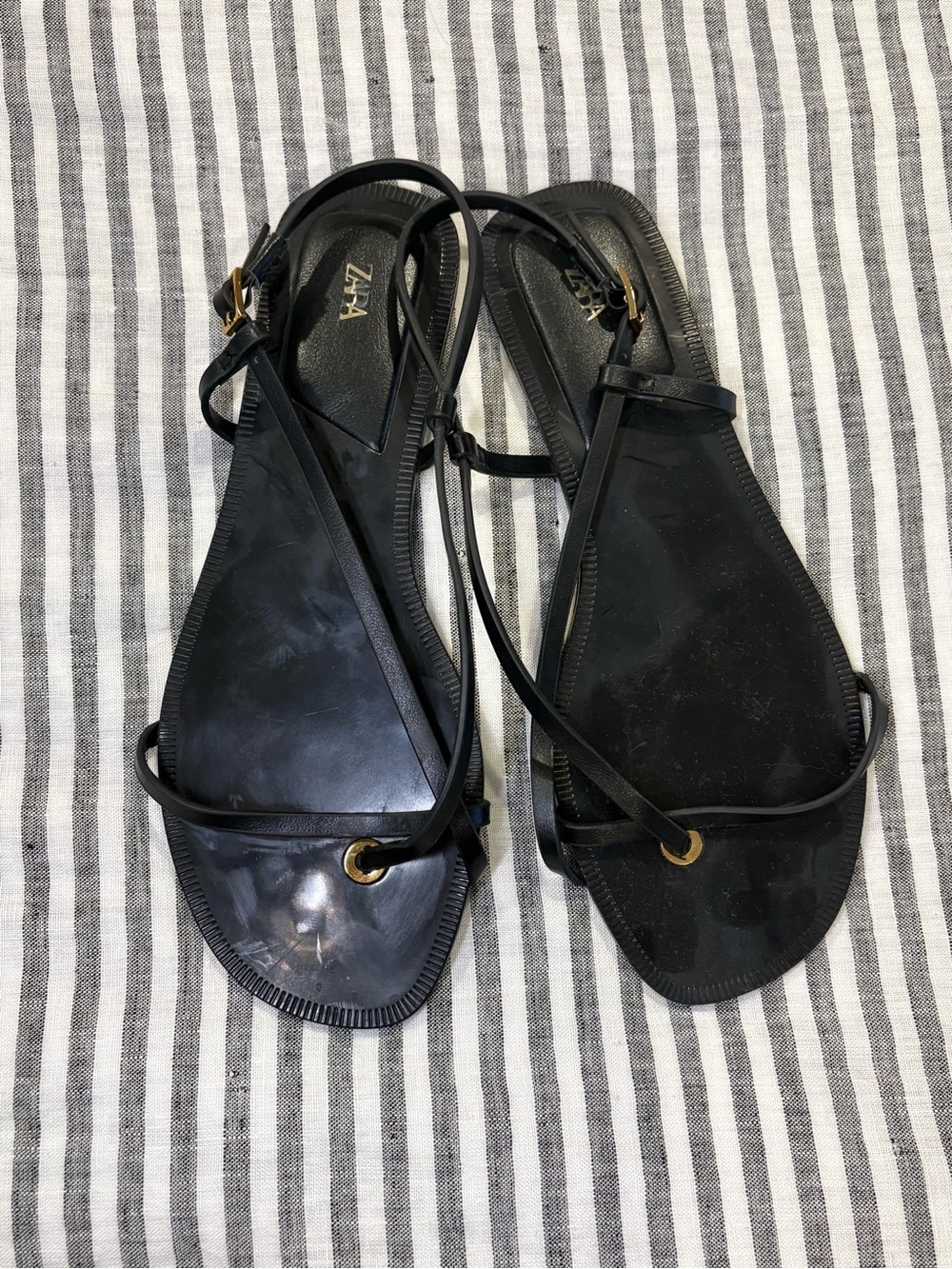 Zara Black Strappy Flat Sandals Minimal Ankle Strap Summer